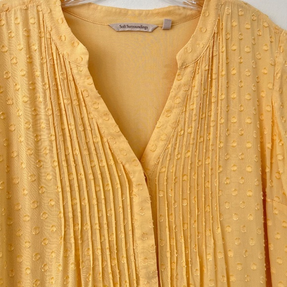 Softsurroundings Seaside Inspired Offshore Tunic Top Swiss Dot Golden Haze (T1) - Picture 5 of 15